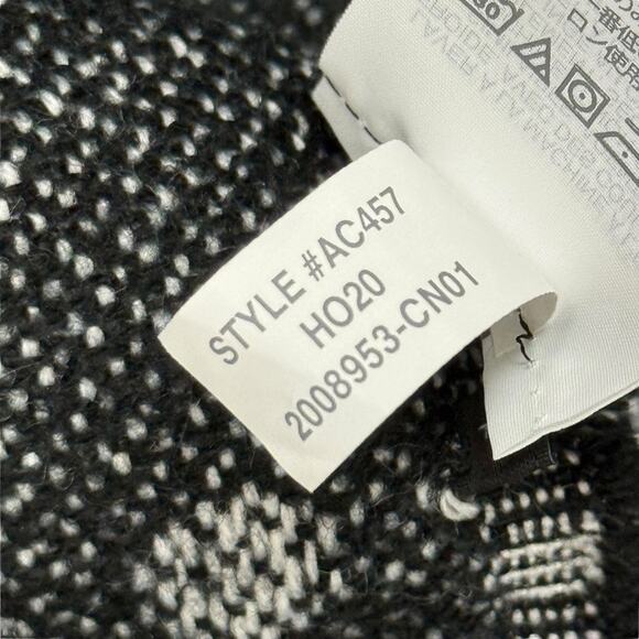 J Crew Reversible Wide Wrap Scarf Houndstooth Polka Dot Black Warm Winter - Picture 3 of 6